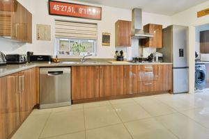 Photo 13- click for photo gallery